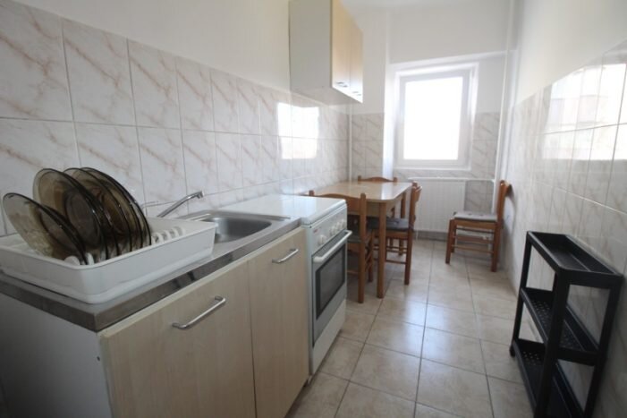 Mall Vitan, inchiriere garsoniera.