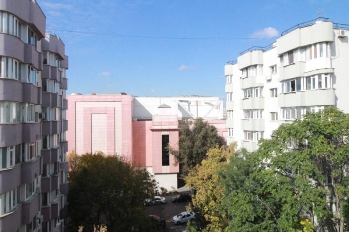 Mall Vitan, inchiriere garsoniera.